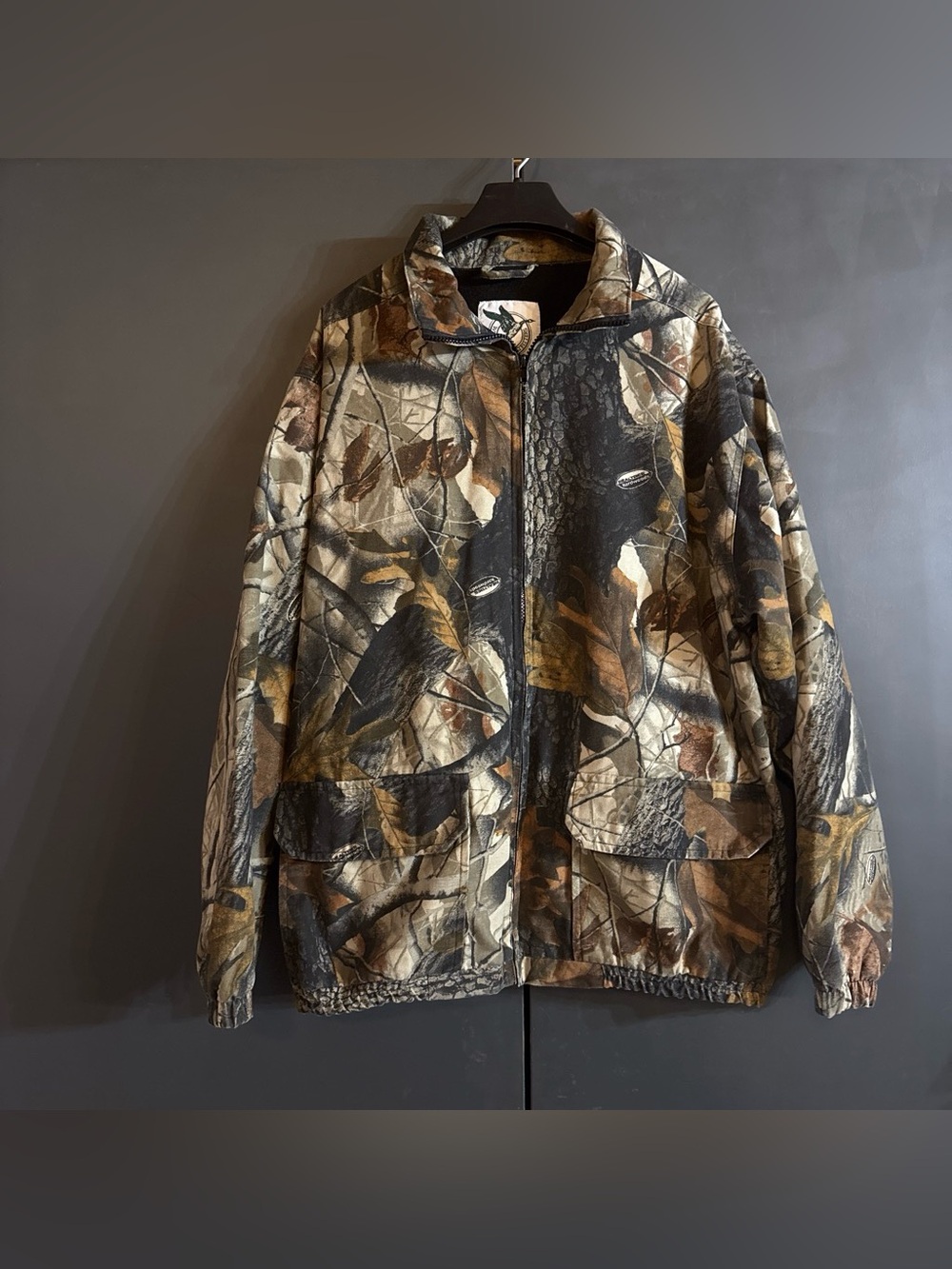 Realtree Hardwoods Camo Jacket